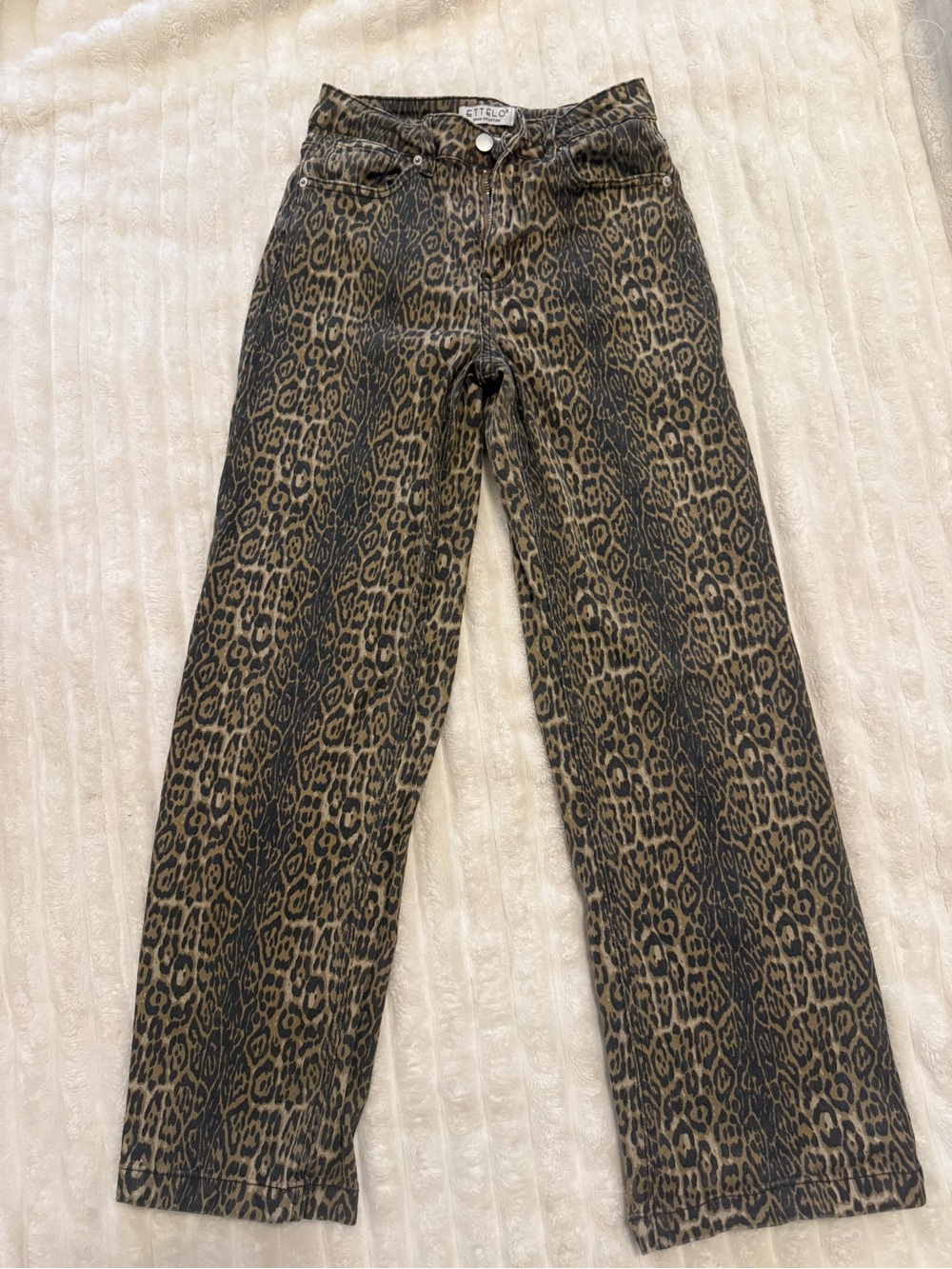 Ettelo Women's Leopard Print Straight-Leg Jeans in Brown/Black